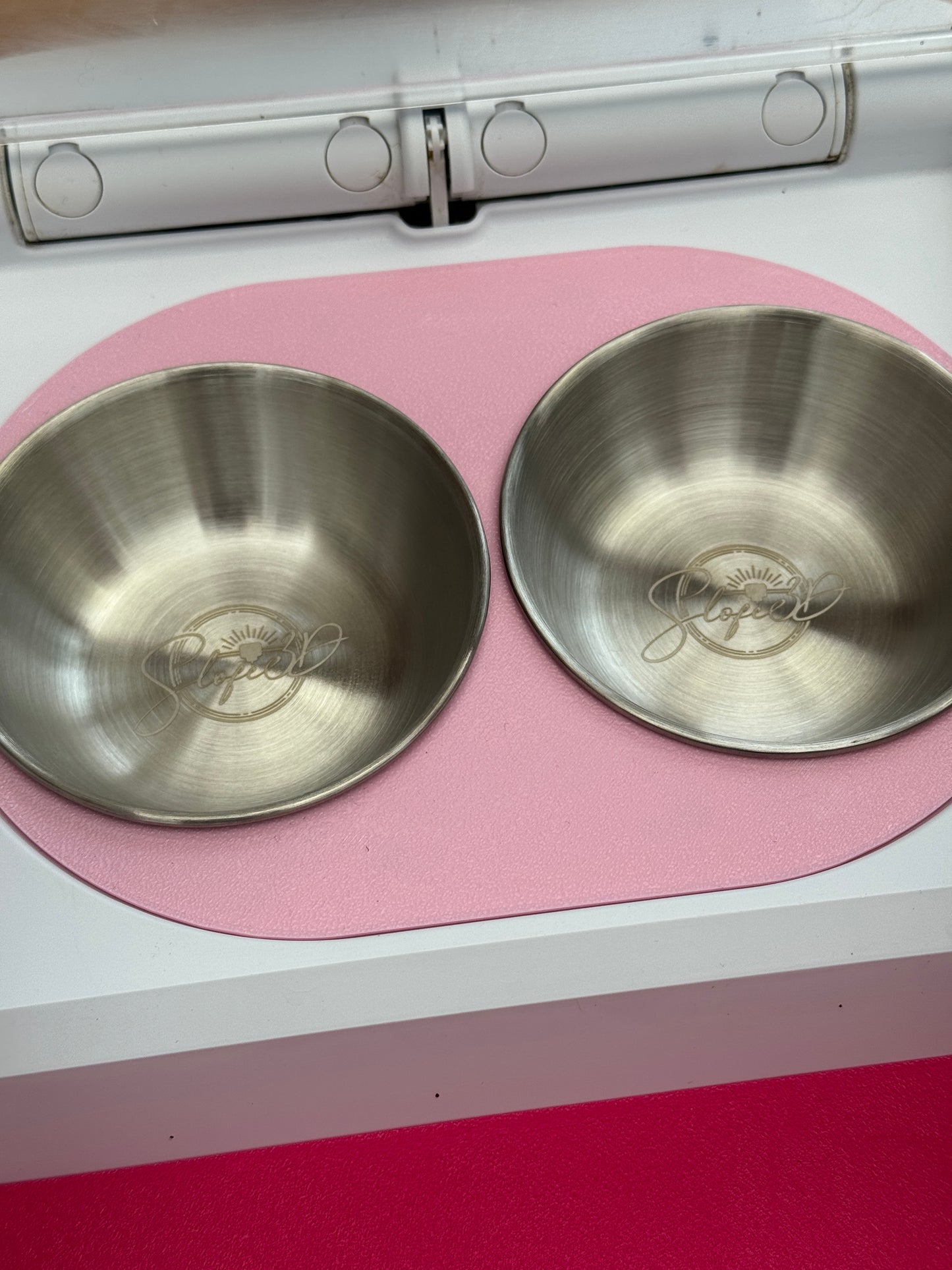 Adapter für 2 (Edel)stahl Futternäpfe für SureFeed®Futterautomaten I 3D-Druck
